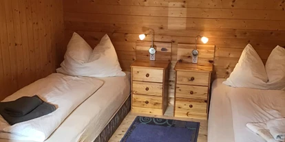 Monteur-Zimmer - Zwischenreinigung - Nockberge - 2. Schlafzimmer Fewo 'Eisenhut' mit 2 gute ! Schlafcouchen - Ferienhaus Schäfer