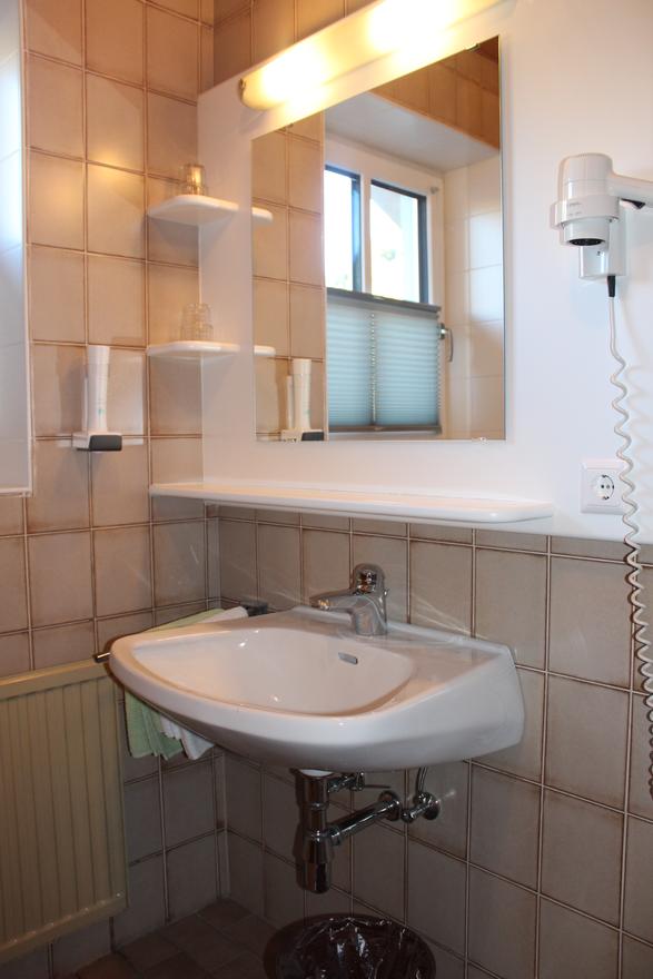 Monteur-Zimmer - Preis pro Nacht - Arriach - Familiengasthof Pirkerwirt