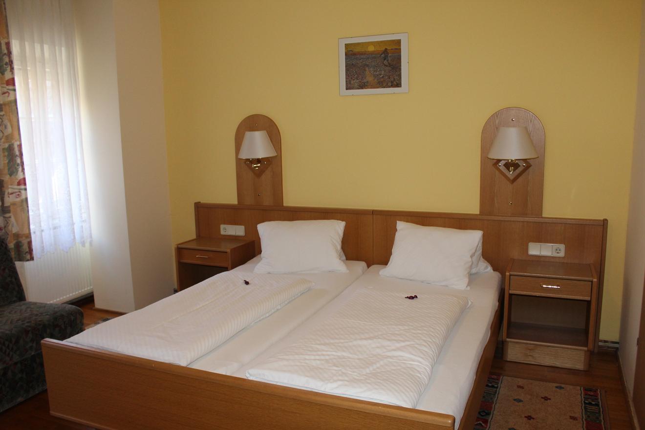 Monteur-Zimmer - Preis pro Nacht - Arriach - Familiengasthof Pirkerwirt