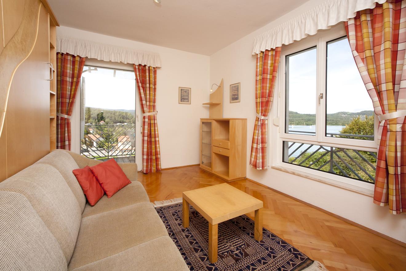 Monteur-Zimmer - Preis pro Nacht - Srejach - Buchenheim Appartements