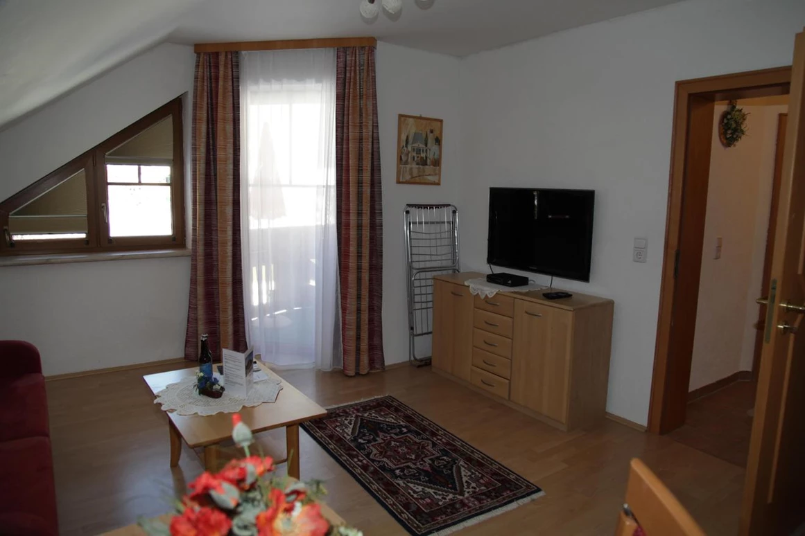 MonteurZimmer: Appartementhaus Sabine