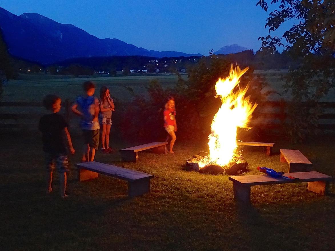 Monteur-Zimmer - Parkplatz: eigener Parkplatz für PKW vorhanden - Techendorf - Heidis-Welt