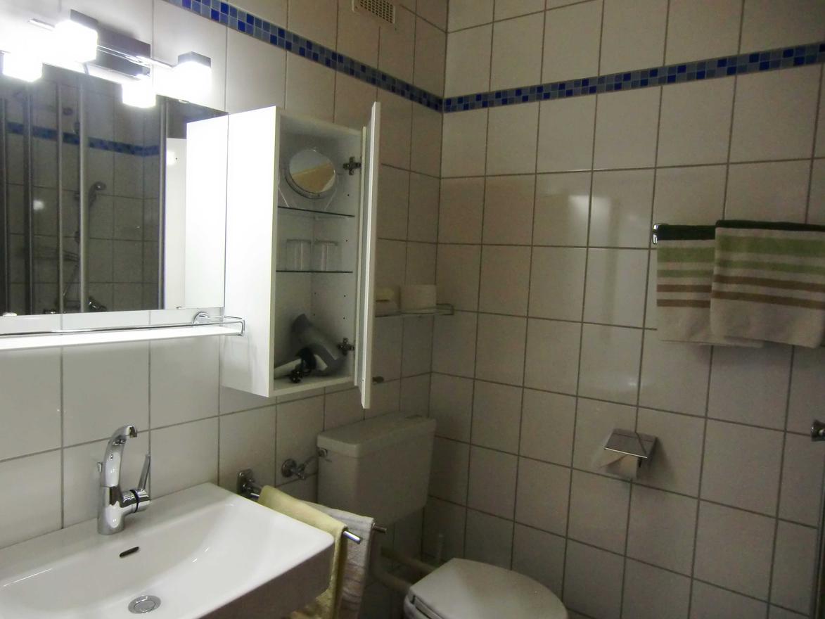 Monteur-Zimmer - Parkplatz: eigener Parkplatz für PKW vorhanden - Techendorf - Heidis-Welt