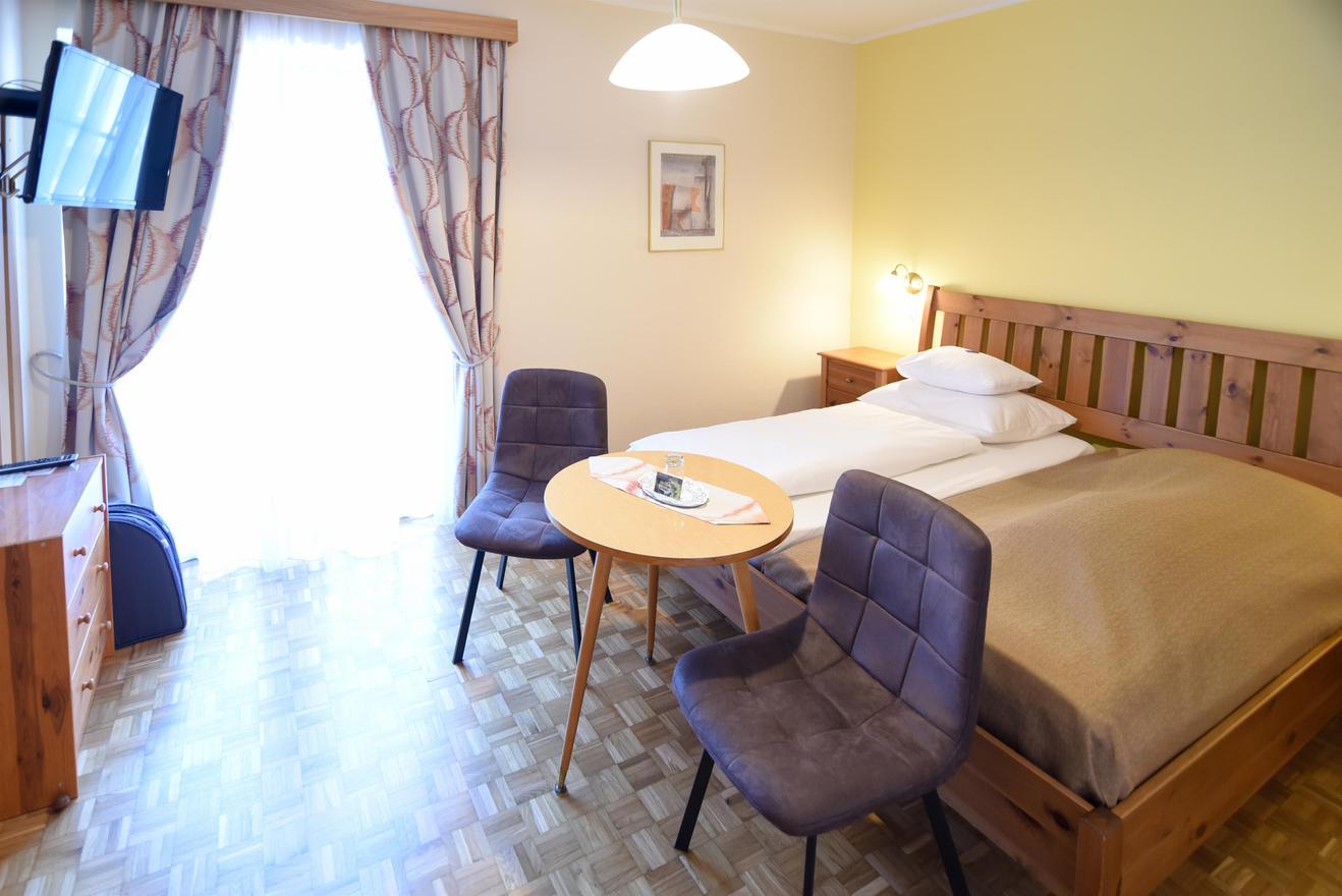 Monteur-Zimmer - Preis pro Nacht - Dürnvellach - Pension Seiwald