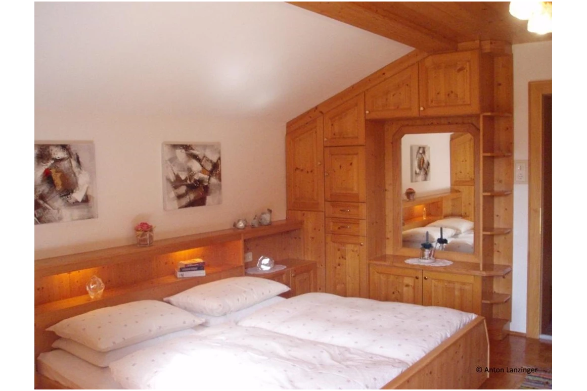 MonteurZimmer: Haus Lanzinger