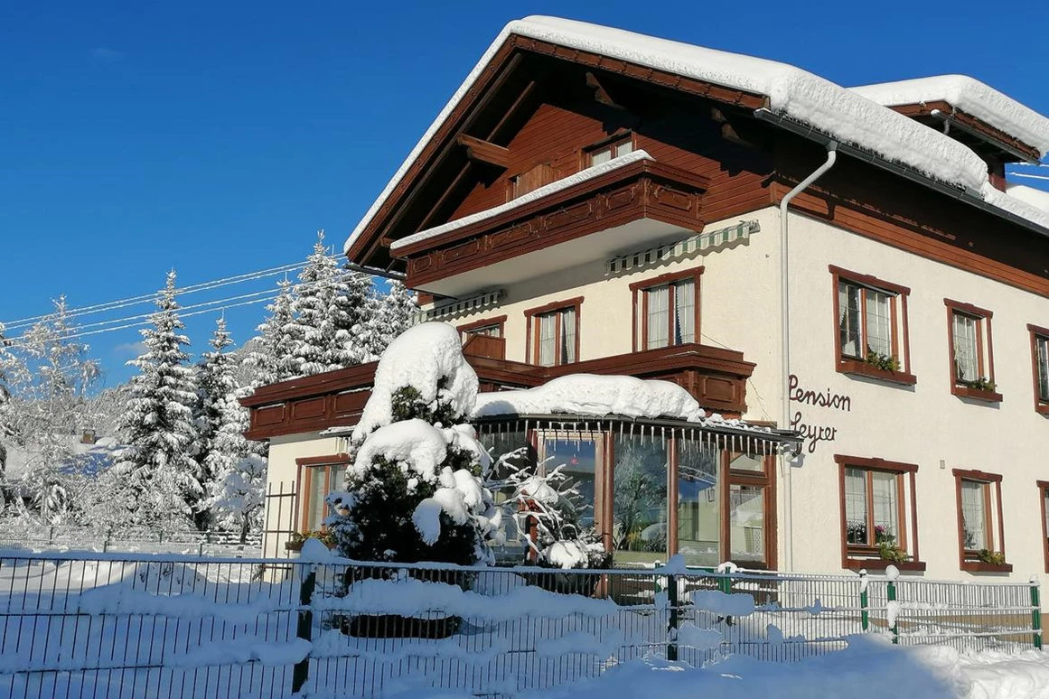 MonteurZimmer: Pension Leyrer
