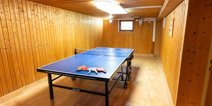 Monteur-Zimmer - Parkplatz: eigener Parkplatz für PKW vorhanden - Naturarena - Appartement Ferienwohnung Pernull