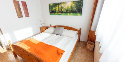 Monteur-Zimmer - Parkplatz: eigener Parkplatz für PKW vorhanden - Naturarena - Appartement Ferienwohnung Pernull