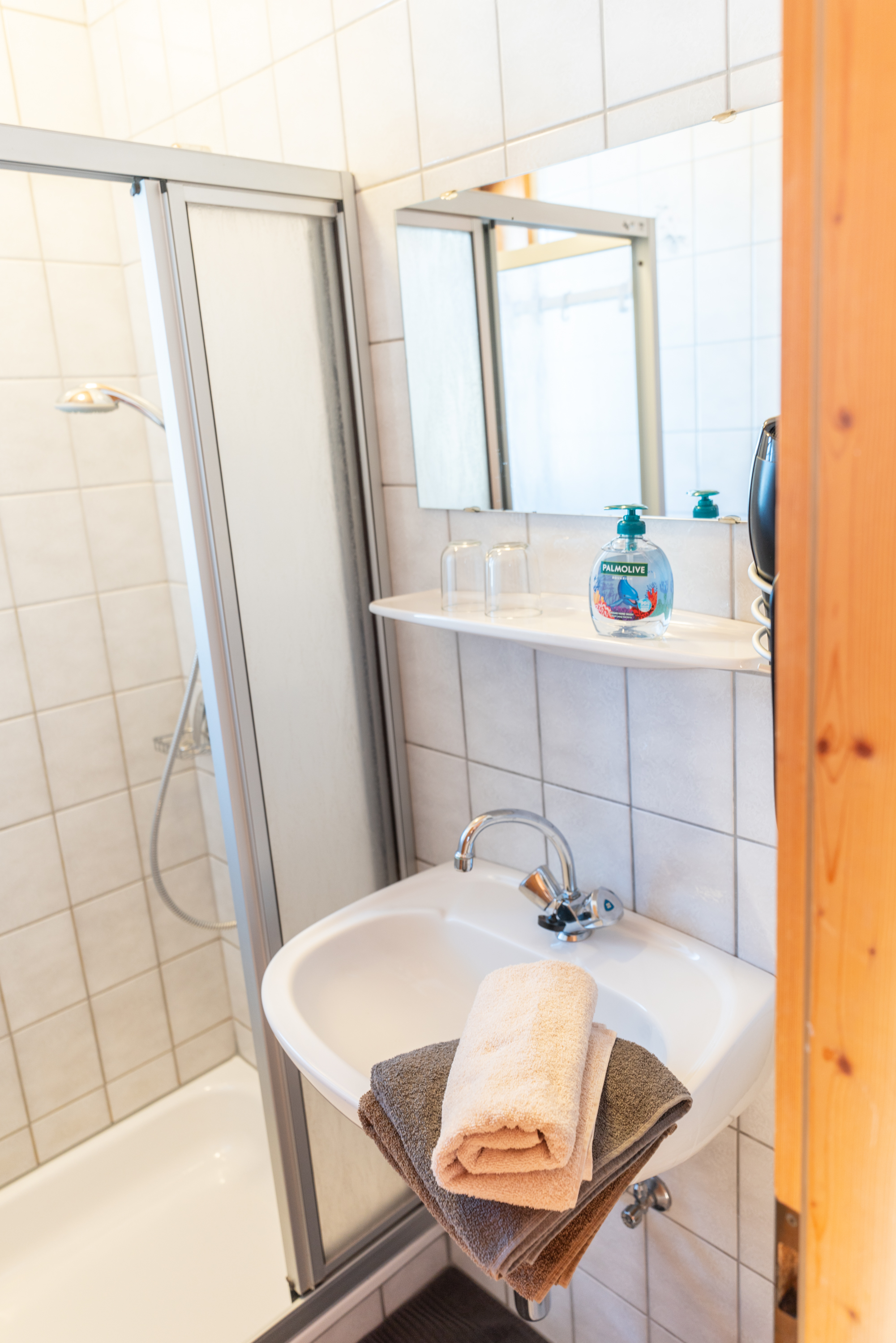 MonteurZimmer: Appartement Ferienwohnung Pernull