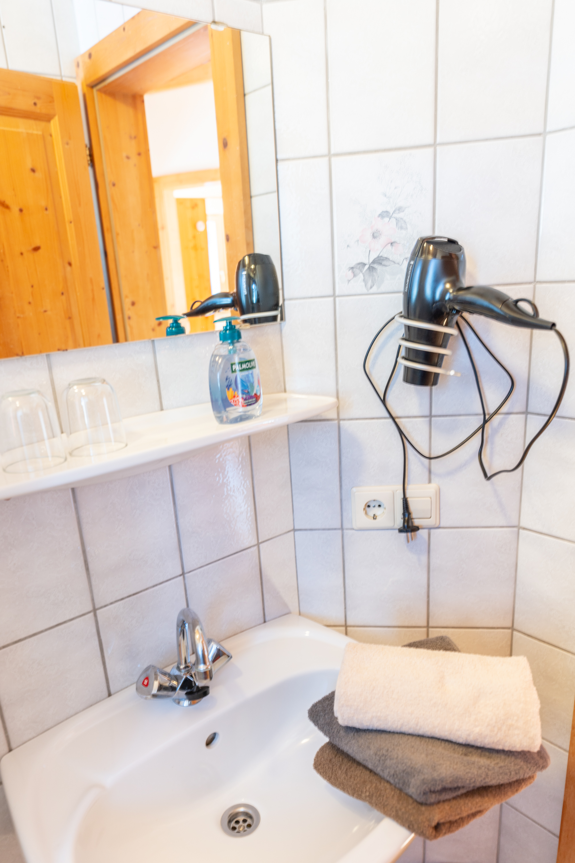 MonteurZimmer: Appartement Ferienwohnung Pernull