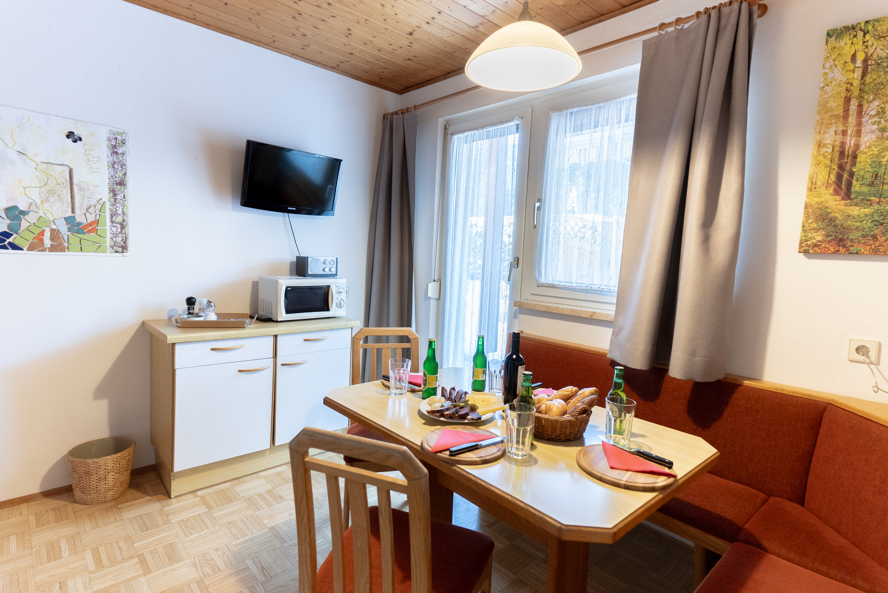 MonteurZimmer: Appartement Ferienwohnung Pernull