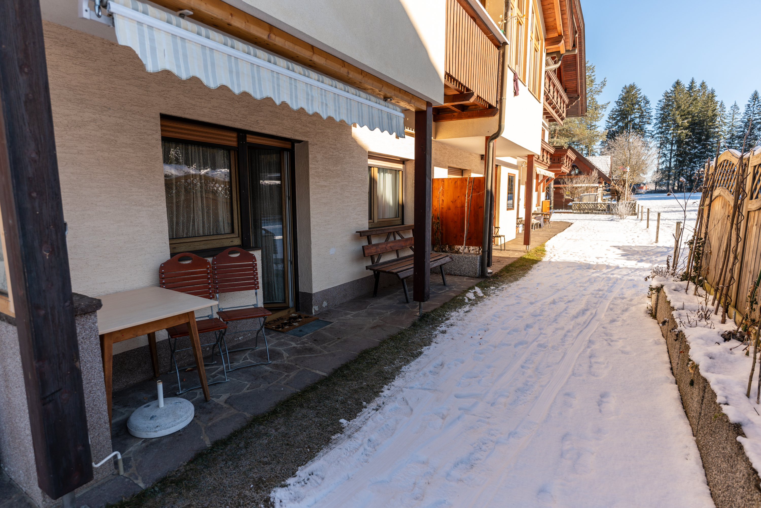 MonteurZimmer: Appartement Ferienwohnung Pernull