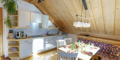 Monteur-Zimmer - Parkplatz: eigener Parkplatz für PKW vorhanden - Naturarena - Appartement Ferienwohnung Pernull