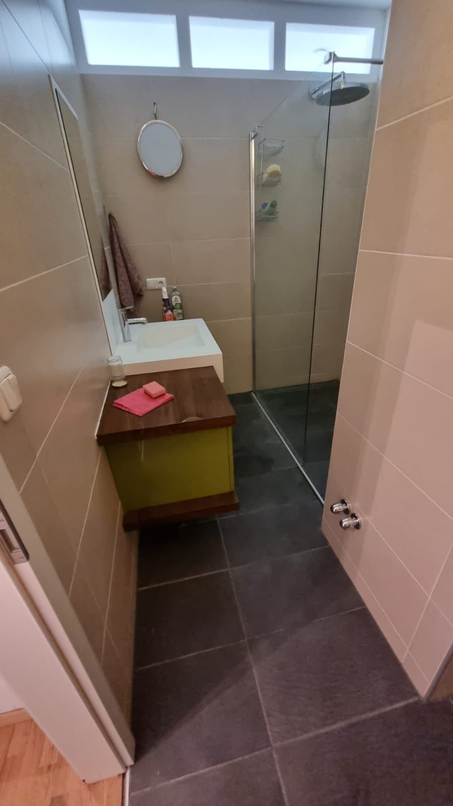 Monteur-Zimmer - Parkplatz: eigener Parkplatz für PKW vorhanden - Steiermark - Monteurszimmer Leoben Ertl