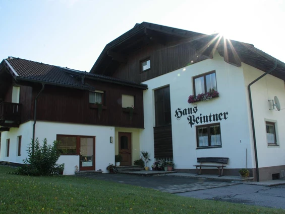 MonteurZimmer: Haus Peintner