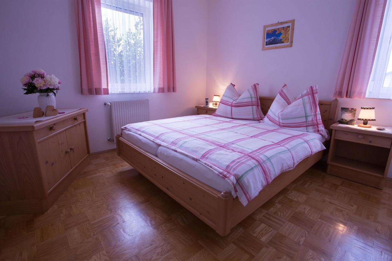 Monteur-Zimmer - Preis pro Nacht - Hollersberg - Ferienwohnungen Starmuz