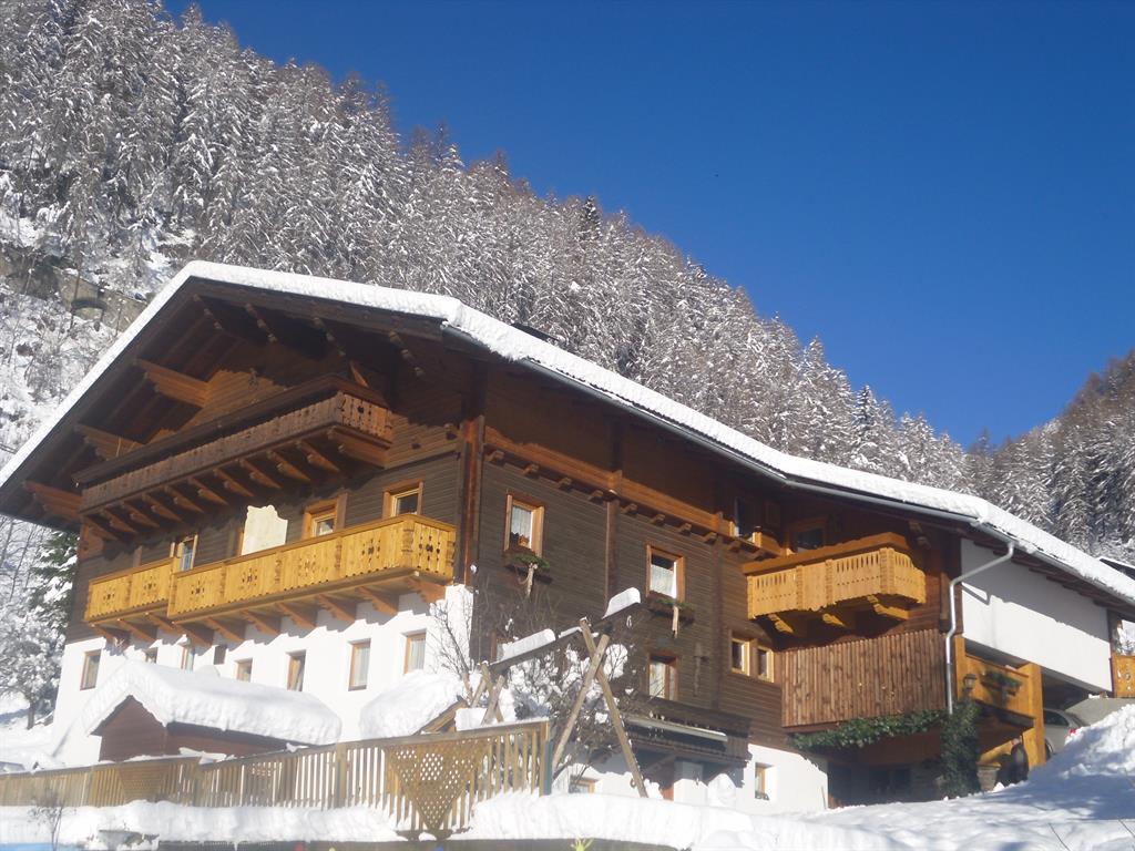 Monteur-Zimmer - Uttendorf (Uttendorf) - Haus Benedikt