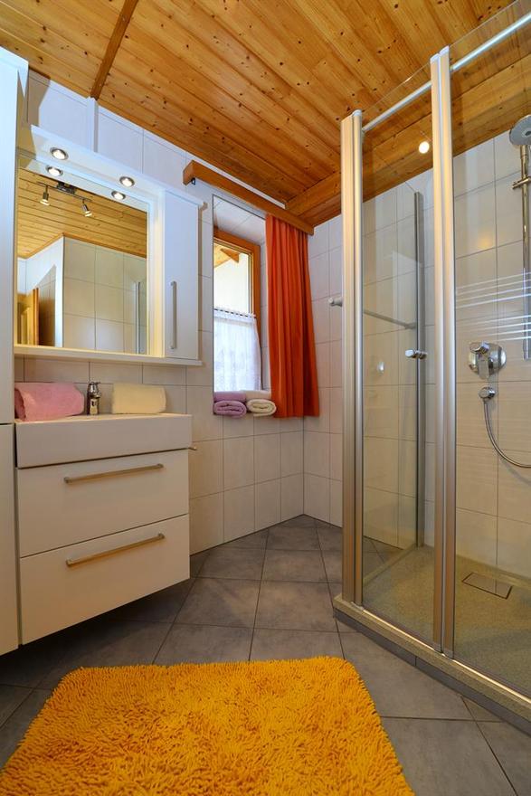 MonteurZimmer: Haus Brandner