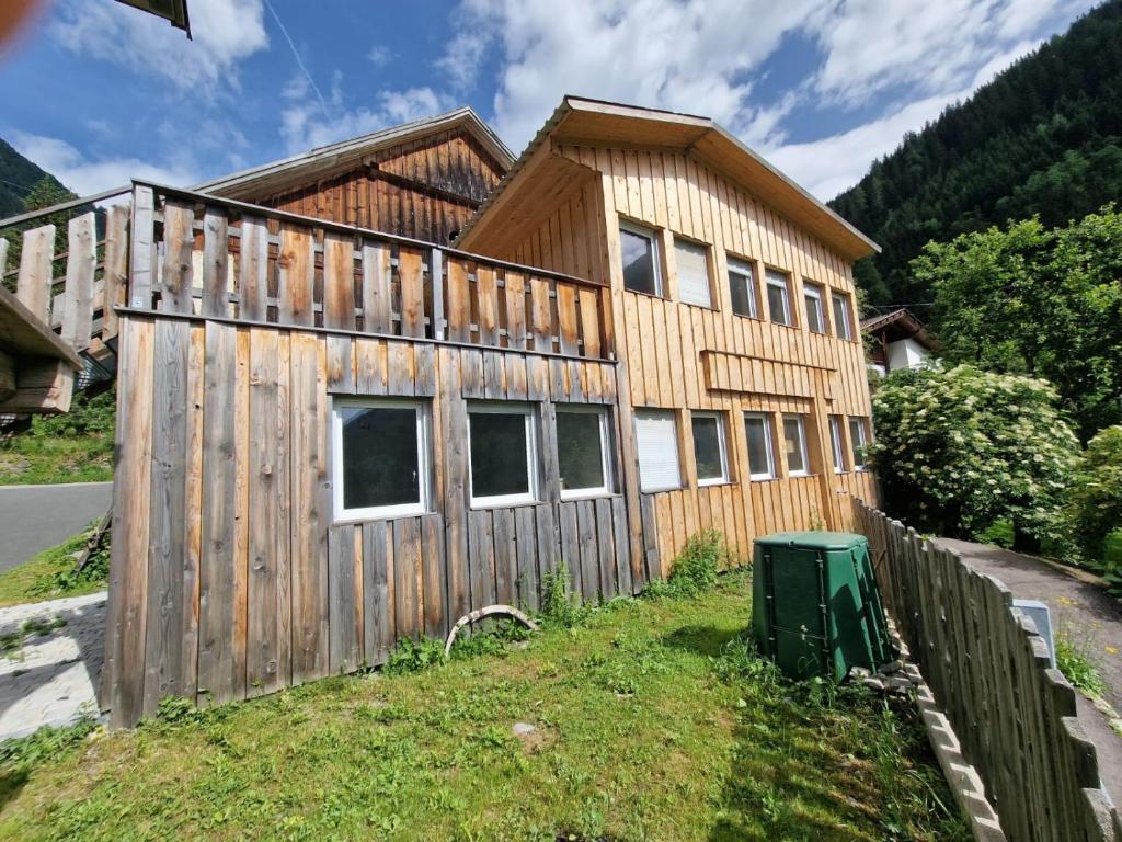 Monteur-Zimmer - Bad Gastein - Gletscher-Trail Hostel