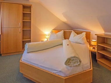 MonteurZimmer: Haus Schluder