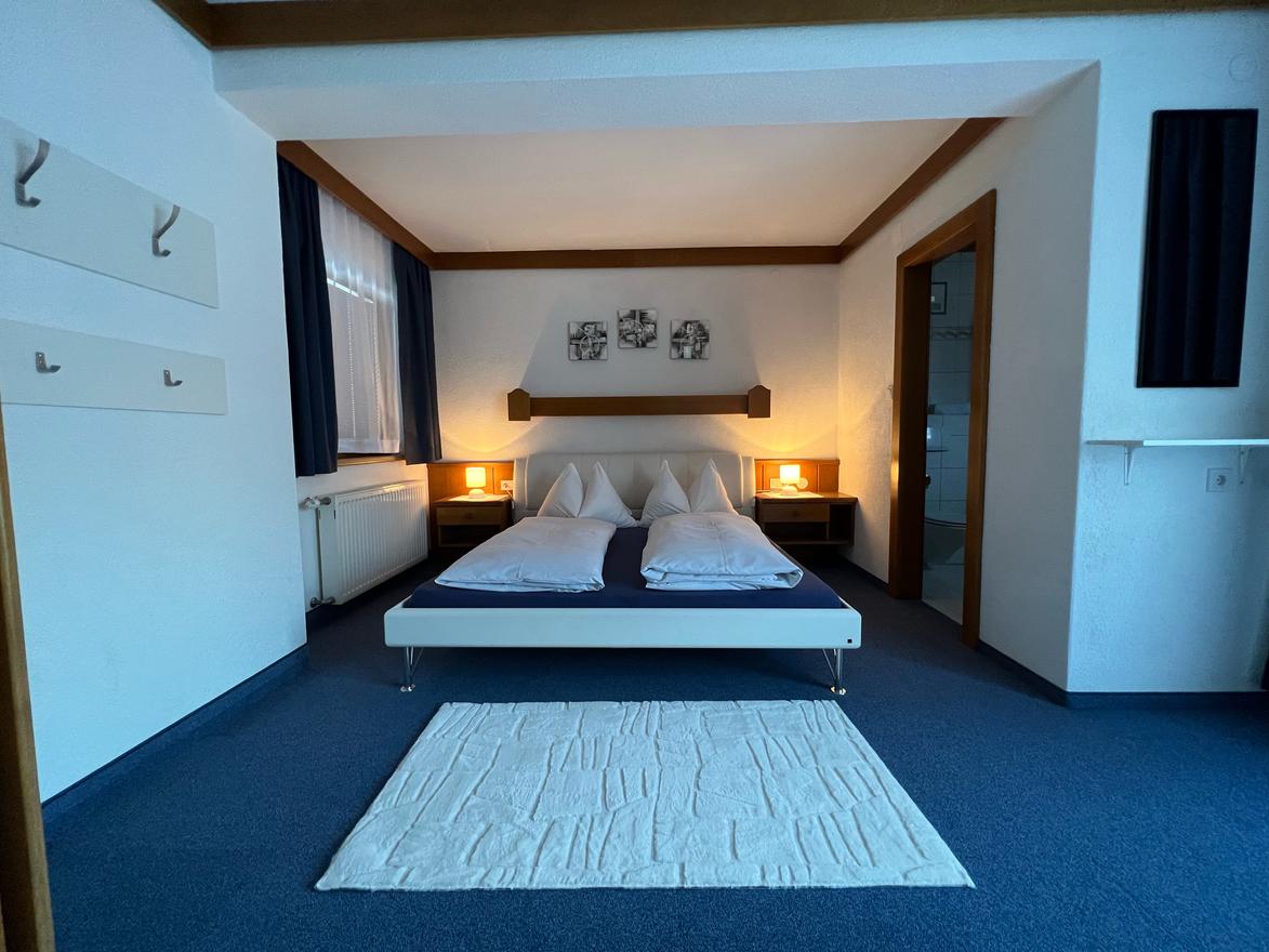 Monteur-Zimmer - Egg am Faaker See - Frühstückspension Appartements Wasserer