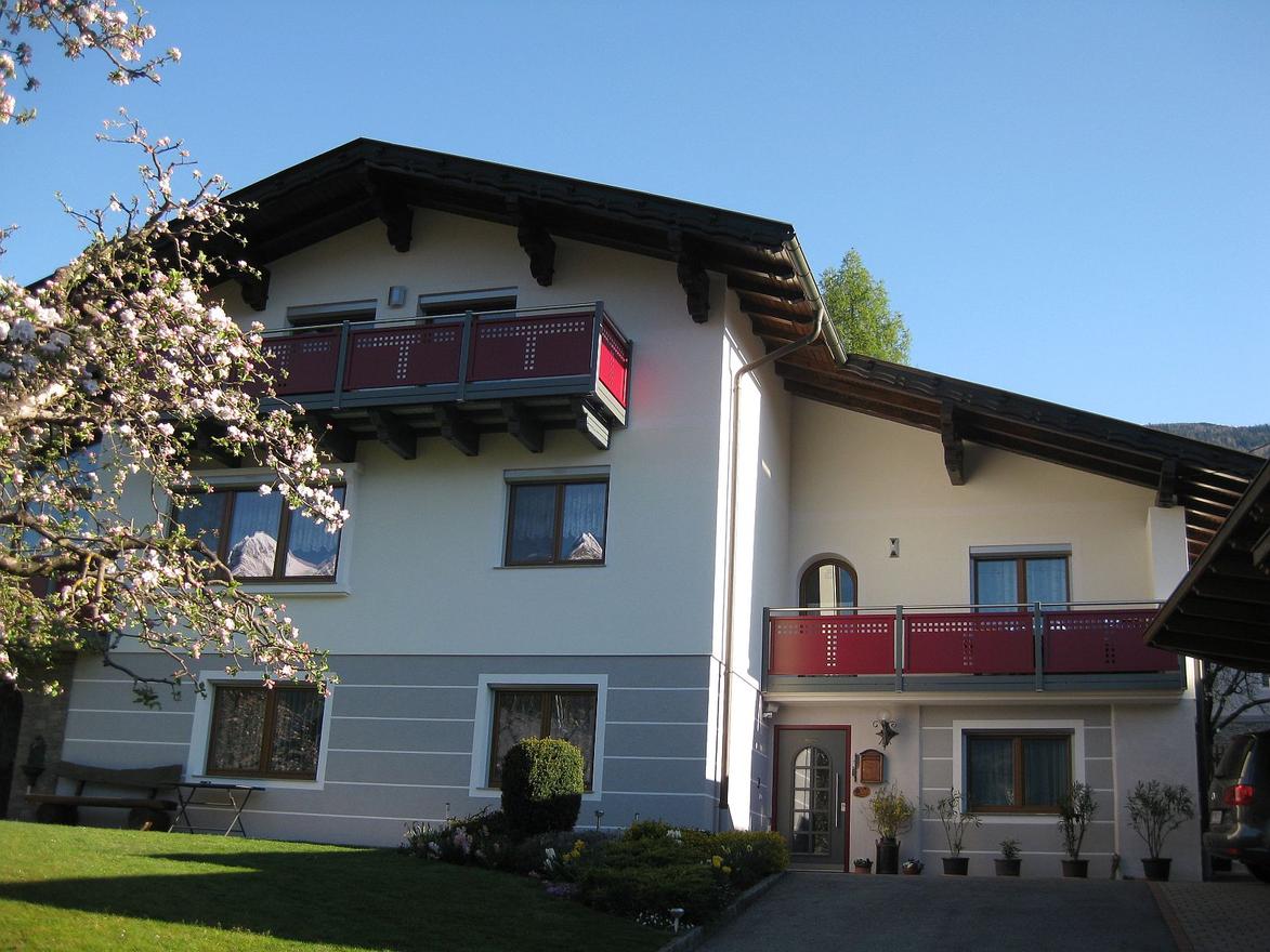 Monteur-Zimmer - Preis pro Nacht - Zlan - Dünhofen Edith