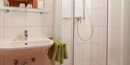 Monteur-Zimmer - Unterhaus (Seeboden am Millstätter See, Baldramsdorf) - Pension Waldhauser