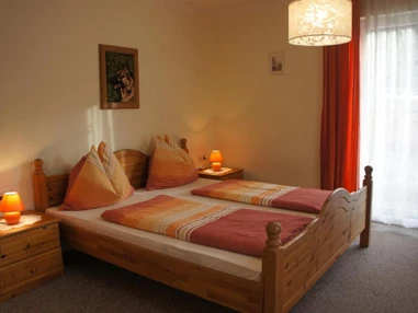 MonteurZimmer: Appartementhaus Alpina