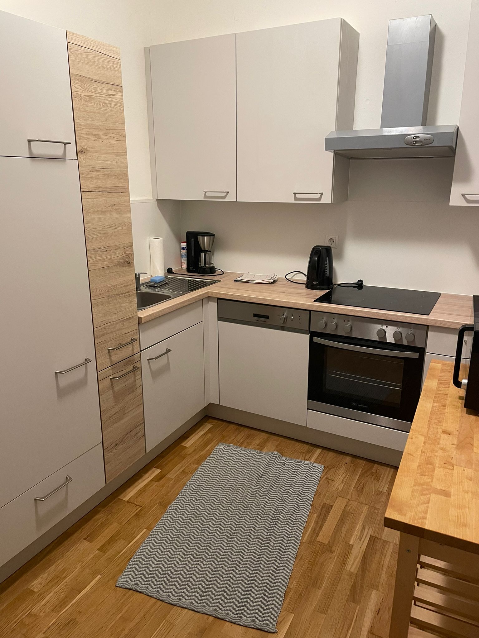 Monteur-Zimmer - WIFI / Internet - Graz und Umgebung - Monteursapartement Graz