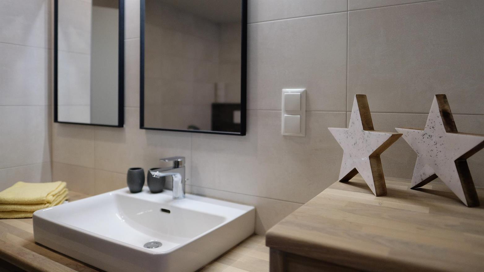 Monteur-Zimmer - Uttendorf (Uttendorf) - Haus Fien