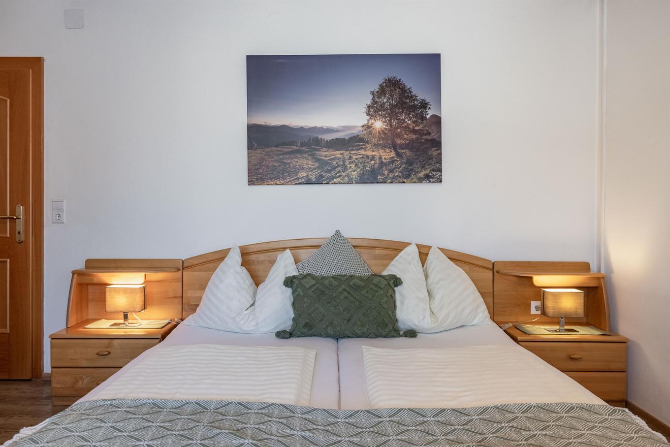 Monteur-Zimmer - Preis pro Nacht - Zlan - Gästehaus Nassfeld