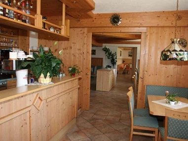 MonteurZimmer: Alpenhof Strenge