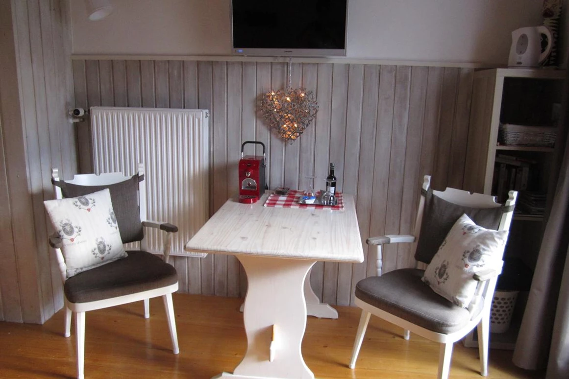 MonteurZimmer: Haus Holunder