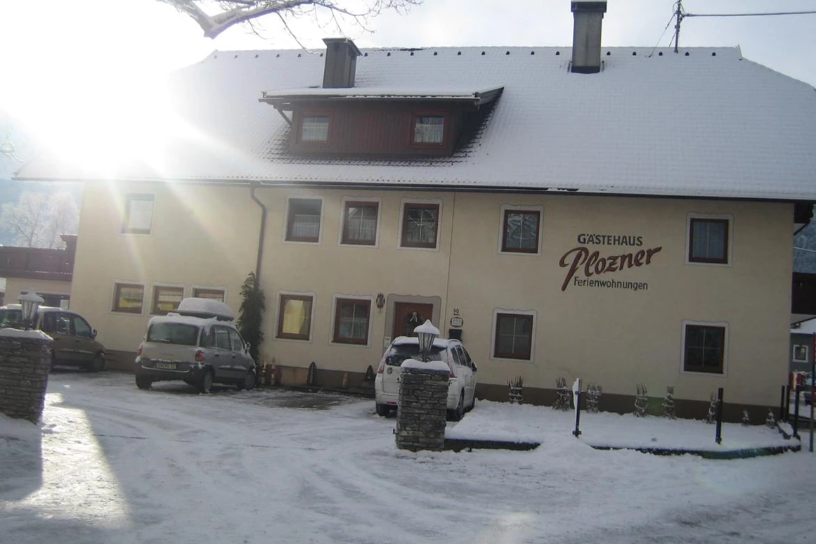 MonteurZimmer: Ferienwohnung Plozner