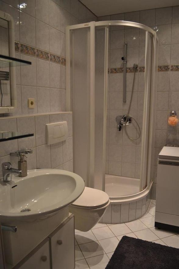 Monteur-Zimmer - Egg am Faaker See - Apartment Zeber - Direkt am See!