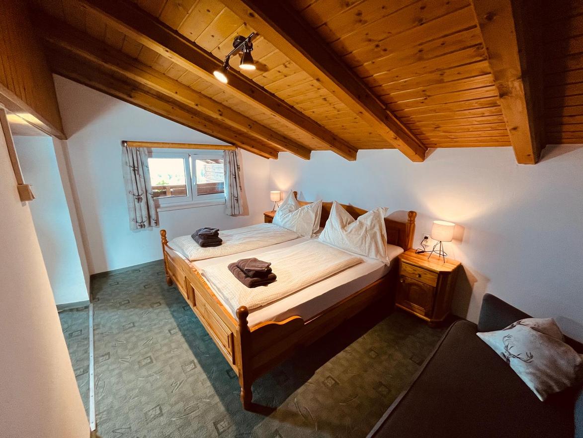 Monteur-Zimmer - Liesing (Lesachtal) - Frühstückspension Irschen