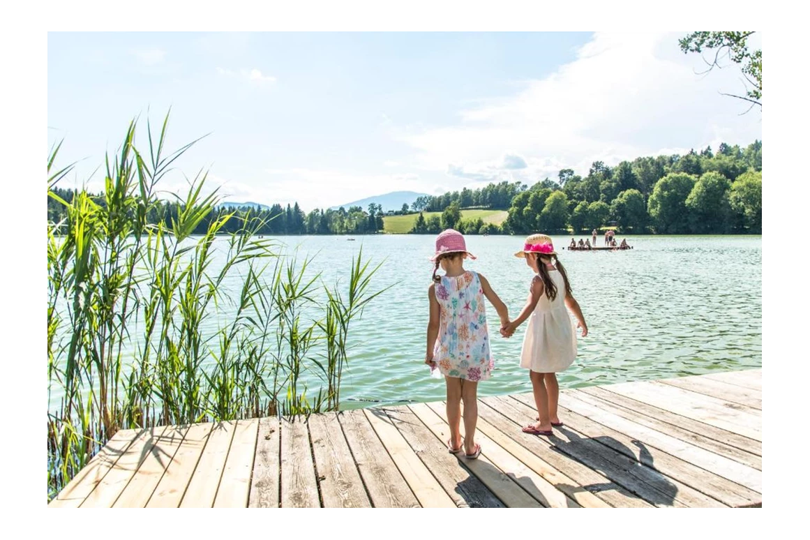 MonteurZimmer: Feriendorf am Maltschacher See
