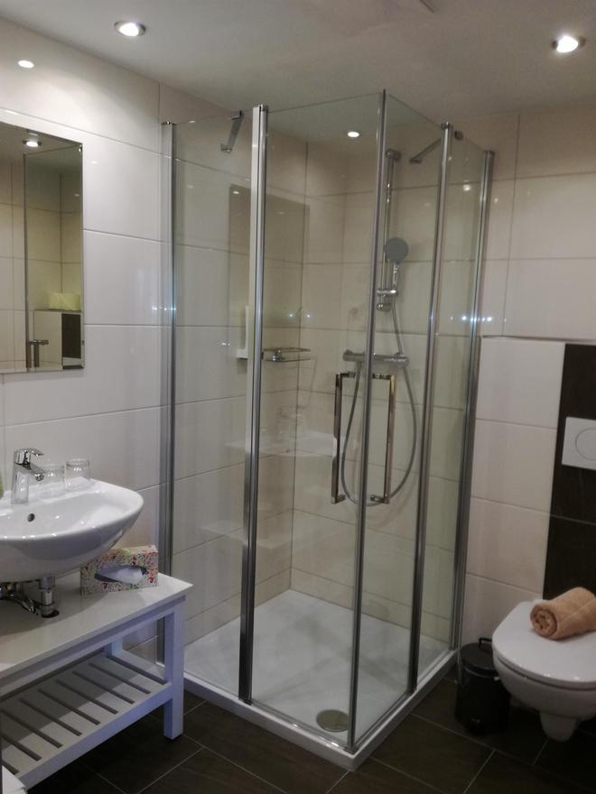 Monteur-Zimmer - Egg am Faaker See - Pension Strauß