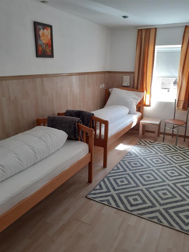 Monteur-Zimmer - Preis pro Nacht - Dürnvellach - Zirnberg Appartements