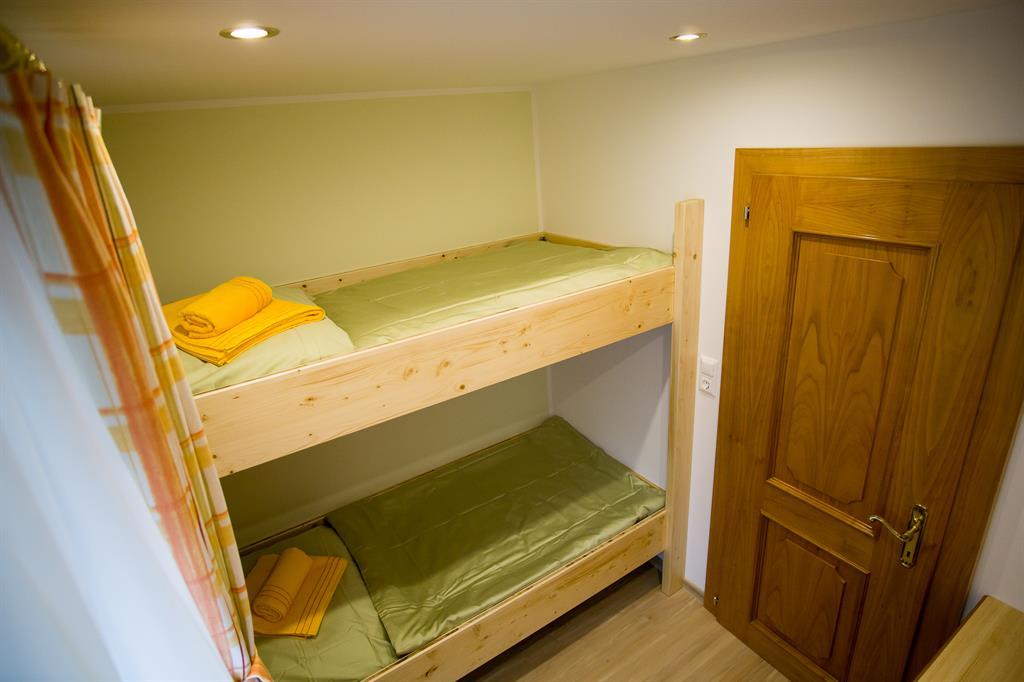 Monteur-Zimmer - Preis pro Nacht - Dürnvellach - Appartement & Chalets Waldhof