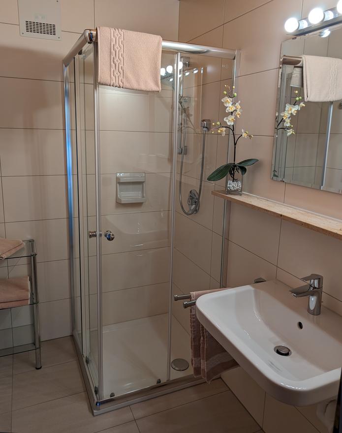 Monteur-Zimmer - St. Egyden - Appartementhaus Habich