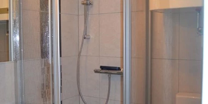 Monteur-Zimmer - Strau - Ferienwohnung Hölbling