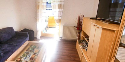 Monteur-Zimmer - Strau - Ferienwohnung Ogrishöhe