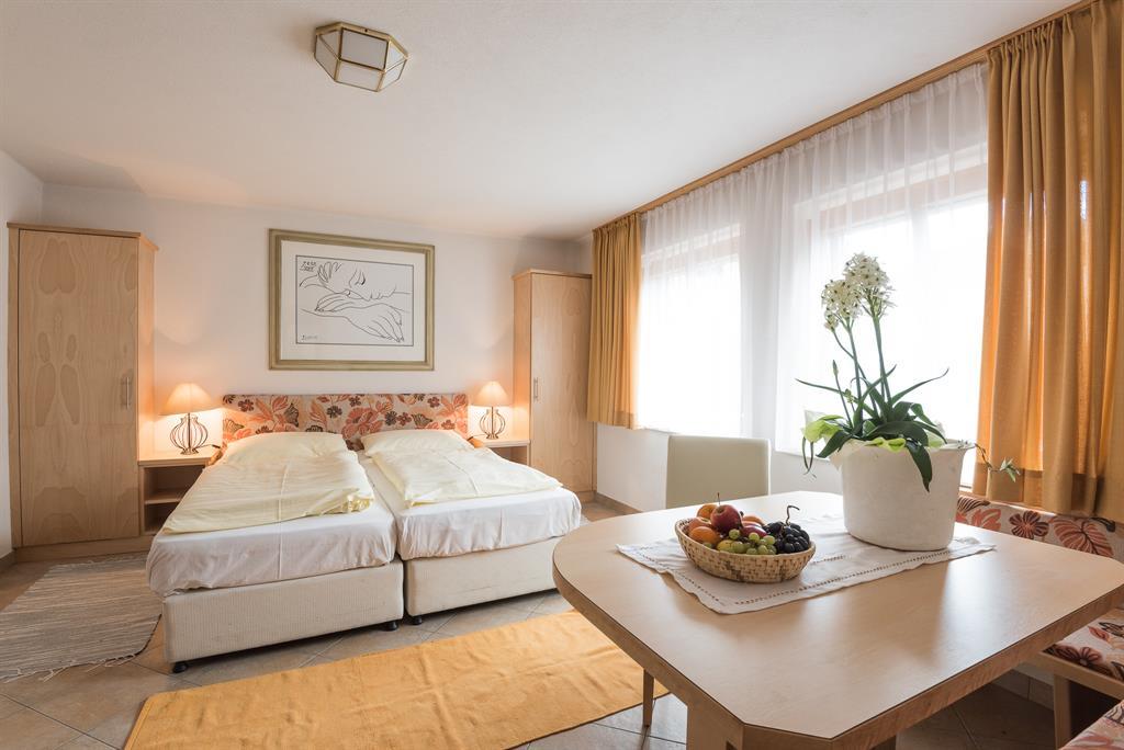 Monteur-Zimmer - Preis pro Nacht - Kötschach-Mauthen - Ferienhaus Hotel Post