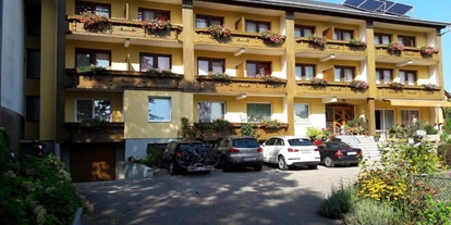 Monteur-Zimmer - Diex - Strandpension Liane