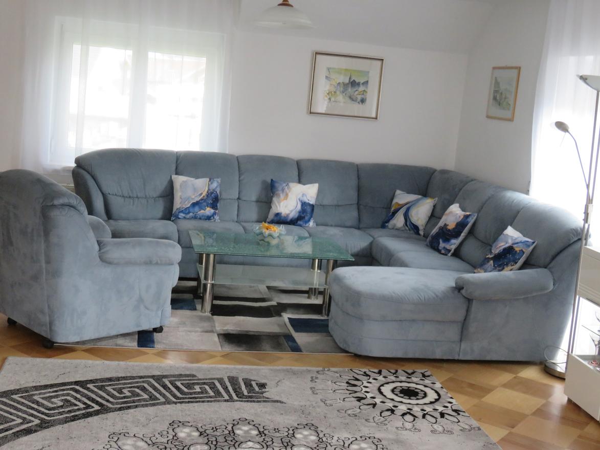 Monteur-Zimmer - Schiefling (Schiefling am Wörthersee) - Wohnzimmer - Ferienwohnung Dreiländereck