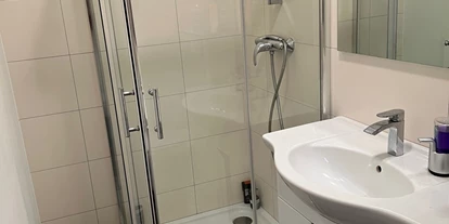 Monteur-Zimmer - Preis pro Nacht - Tirol - Monteurzimmer Innsbruck