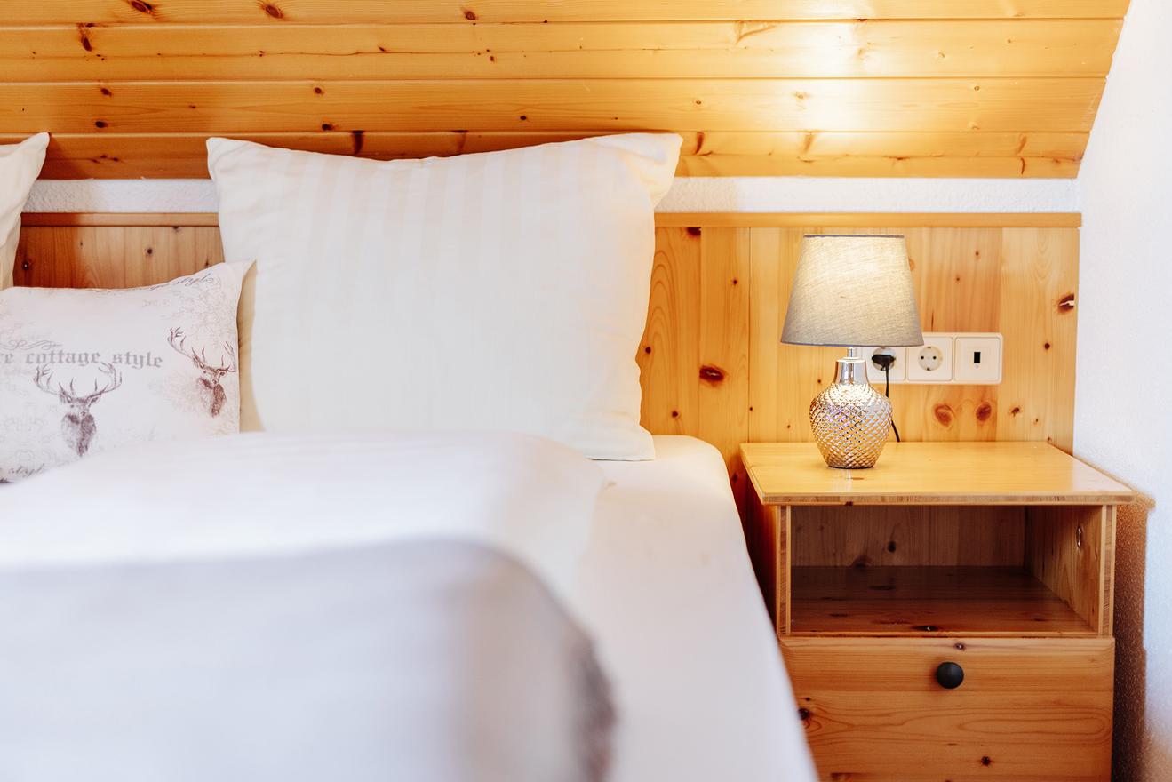 Monteur-Zimmer - Preis pro Nacht - Strau - Ferienhaus Nora