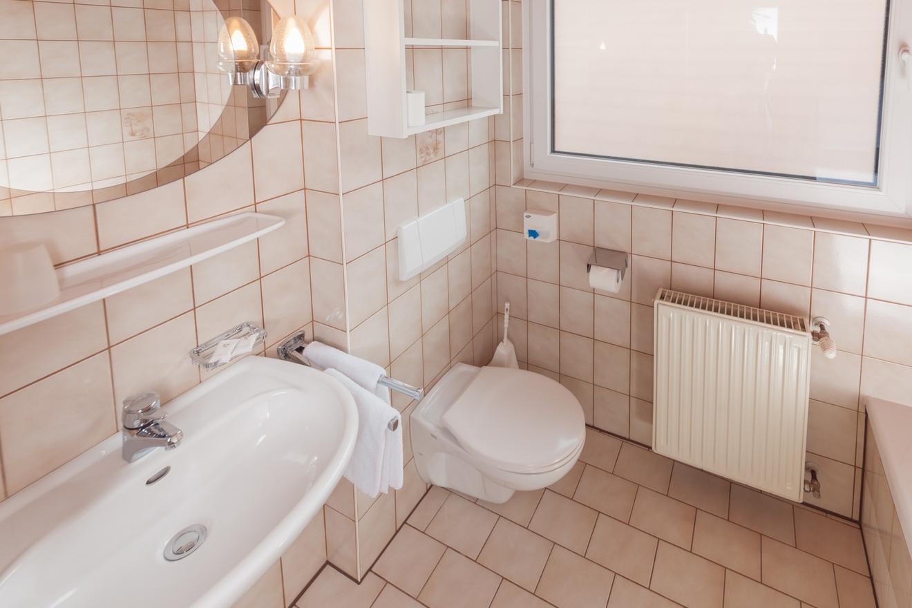 Monteur-Zimmer - Preis pro Nacht - Kötschach-Mauthen - Pension Oberjörg