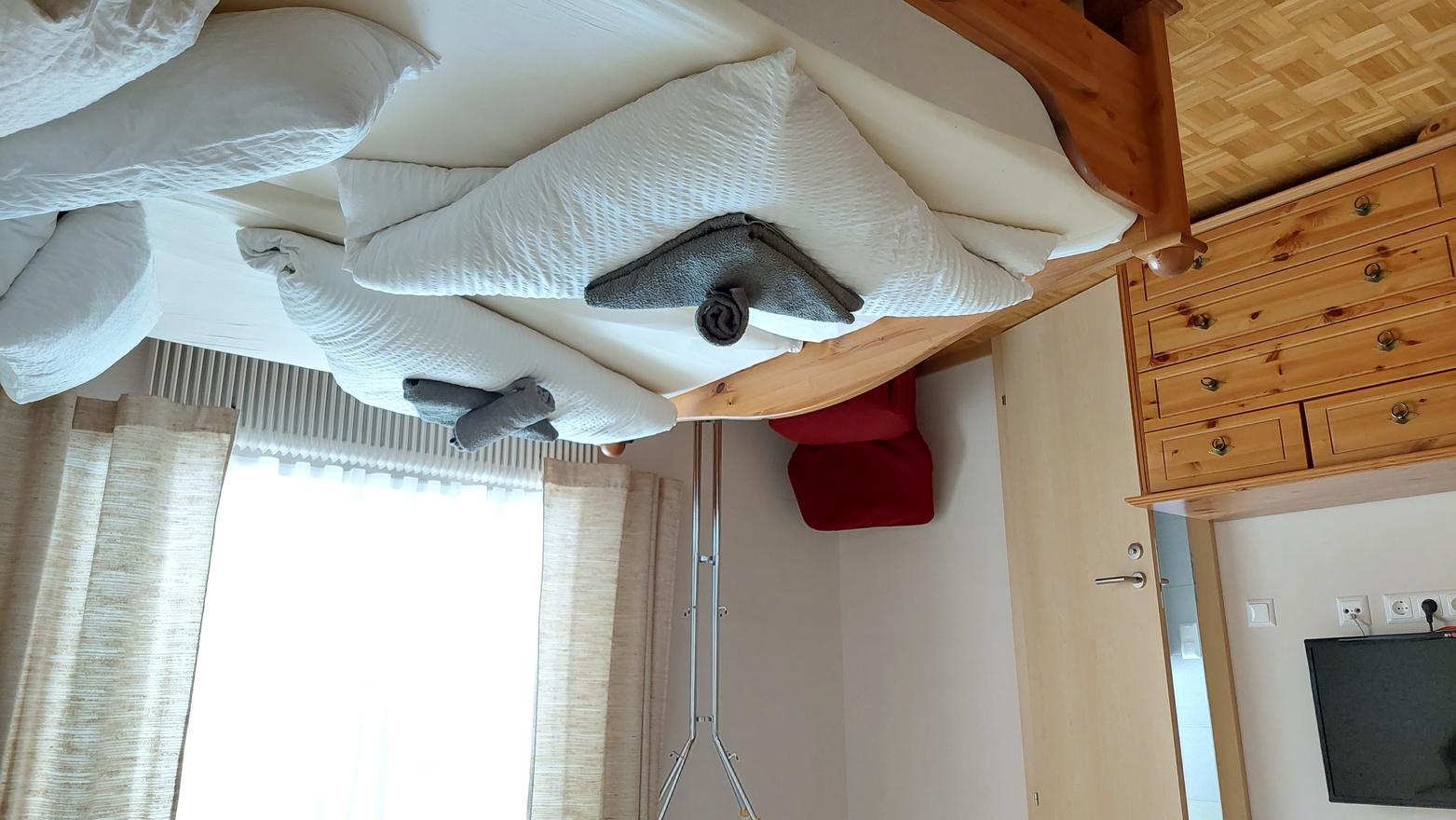 Monteur-Zimmer - Preis pro Nacht - Zlan - Gästehaus Elisabeth